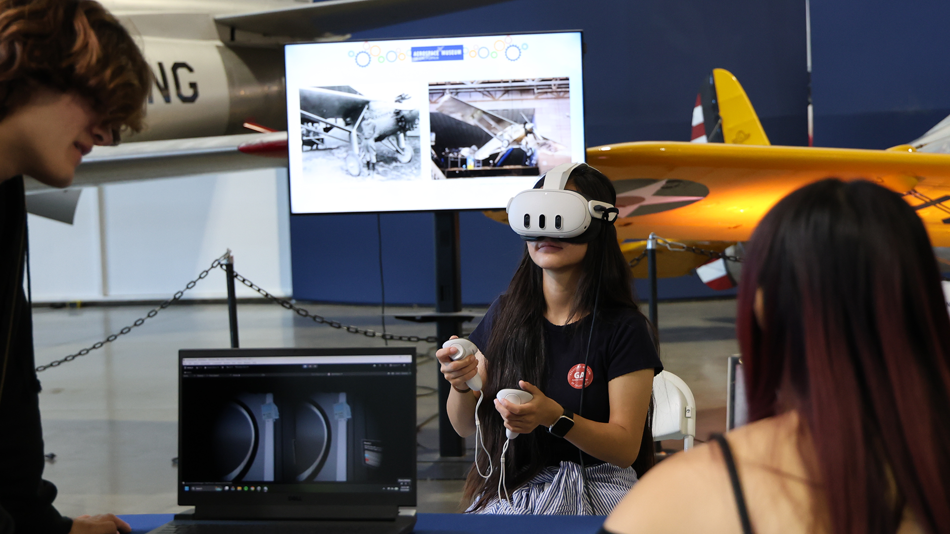 Students oversee a test of a VR experience 