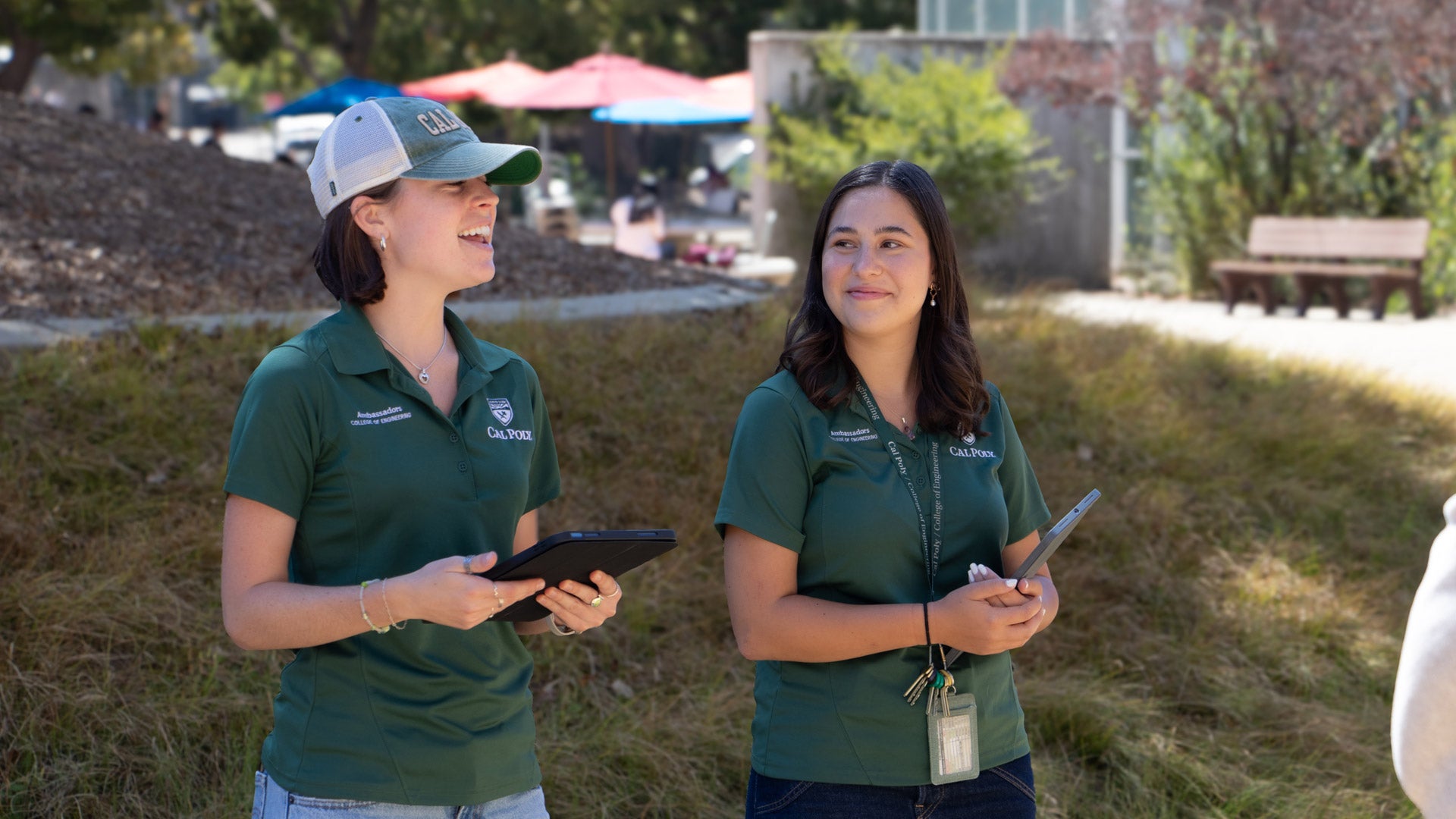 Two College of Engineering Ambassadors giving a campus tour
