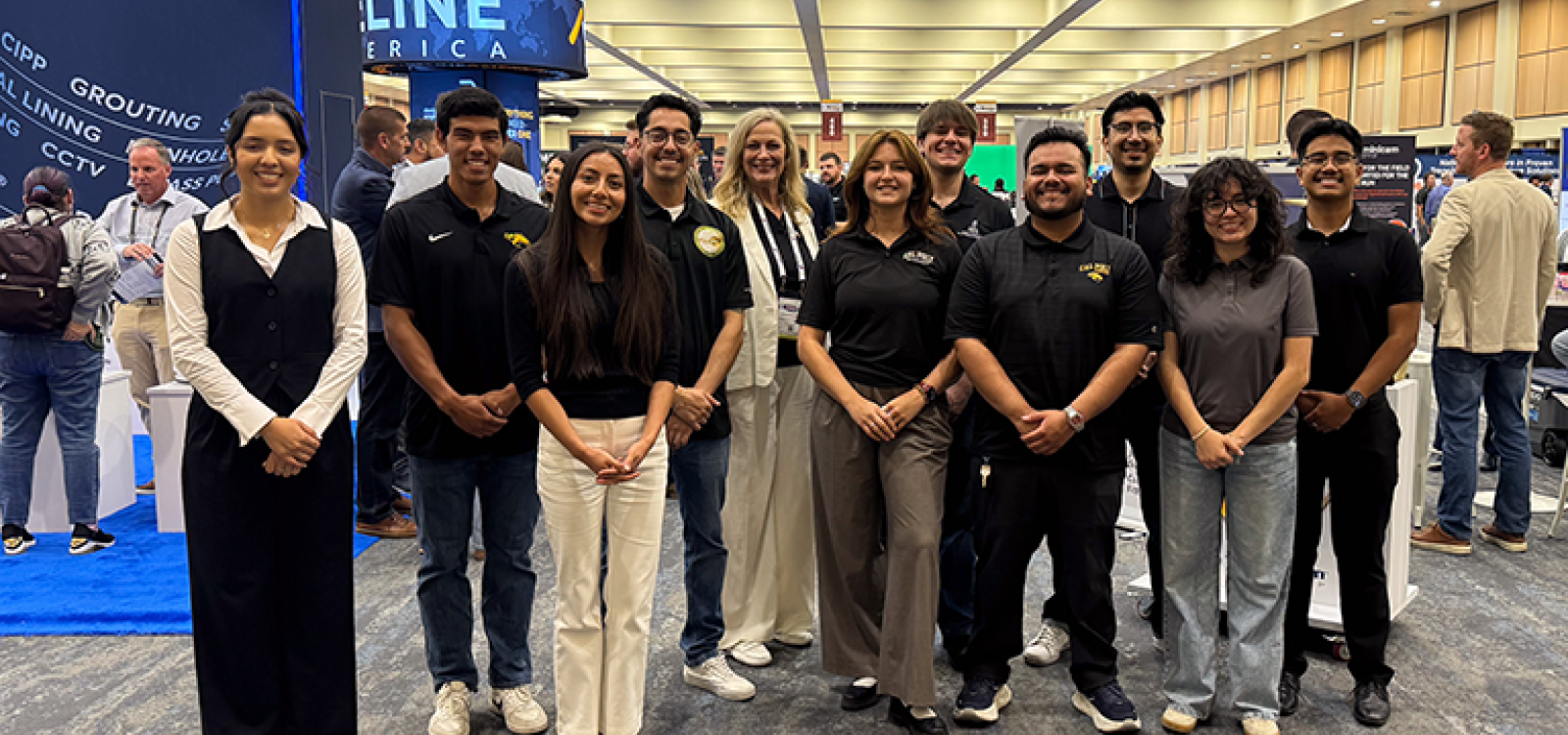 Students gather for a group photo at conference