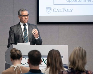 Provost speaks at AI Convening