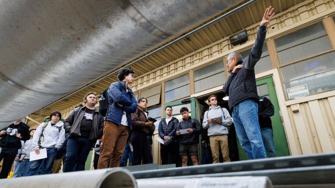 Students in Larry Sun and Dan Castro’s ME 456 HVAC Air and Water Distribution System Design class tour the Cal poly Central Plant.