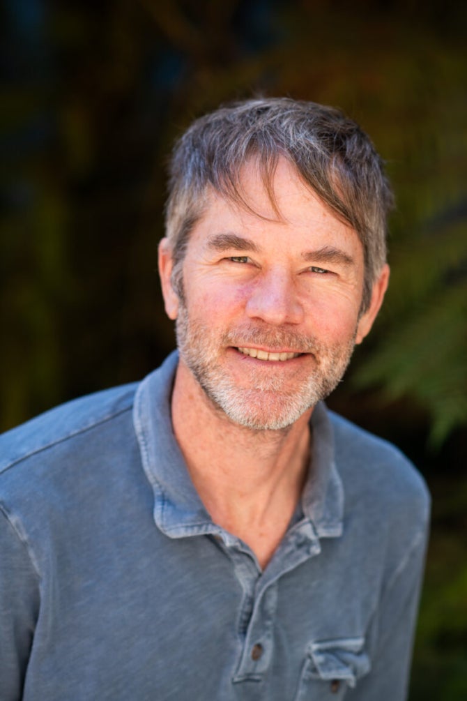 Robb Moss, Professor, Civil and Environmental Engineering