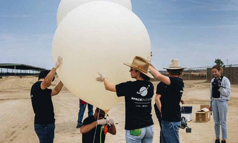 Students with weather balloon